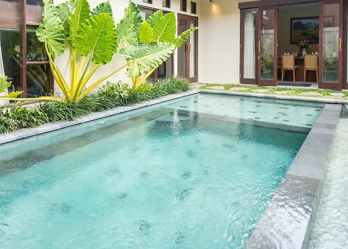 Sarinanda Villa *